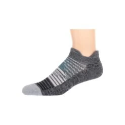 Feetures Unisex Elite Max Cushion No Show Tab Athletic Running Socks -Favorite Wear full 50edd3c3 4a7e 488c 8428 93301be6b054