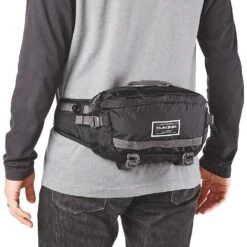 Dakine Hot Laps 5 Liter Bike Waist Bag -Favorite Wear full 583fe57a d16b 49aa 9435 4a059855220f