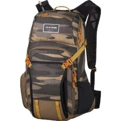 Dakine Men's Drafter Bike Hydration Backpack -Favorite Wear full 68833085 583d 459c 99ee ff9d61ceb038