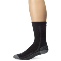 Farm To Feet Men's Madison Midweight Hiking Socks -Favorite Wear full bb1550a5 5e37 4583 8425 cb3fa06d3d52