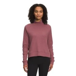 The North Face Women's Long-Sleeve Mock Neck Chabot 18 The North Face Women's Long-Sleeve Mock Neck Chabot -Favorite Wear medium 0413c8ba b18a 4d08 a9bf a46f2a4f228c