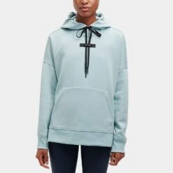 ON Running Women's Performance All Day Hoodie 5 ON Running Women's Performance All Day Hoodie -Favorite Wear medium 093877bb 245a 4747 b2ac bc190fa640b9