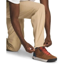 The North Face Men's Camden Soft Shell Pant -Favorite Wear medium 0c804795 6b09 40e0 adf6 c93070083bf8