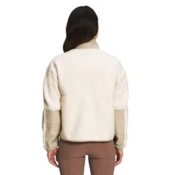 The North Face Women's Cragmont Fleece Jacket 8 The North Face Women's Cragmont Fleece Jacket -Favorite Wear medium 0d60f332 5eea 4e8b 8432 704f9e07c994