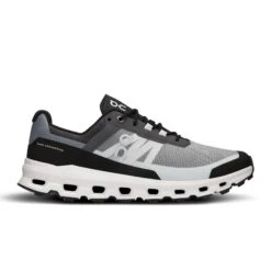 ON Running Men'sCloudvistaRunning Shoes -Favorite Wear medium 28dc8547 d6dc 4c4c 8ad0 845e856526ee