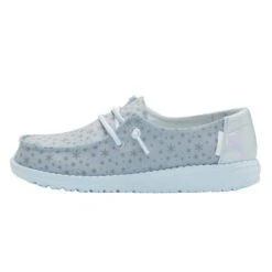 Hey Dude Kids Girl's Wendy Youth Loafer -Favorite Wear medium 2ae2e763 6bc8 4949 b677 fcb32fde3841