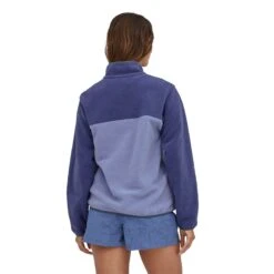 Patagonia Women's Lightweight Synchilla® Snap-T® Fleece Pullover 26 Patagonia Women's Lightweight Synchilla® Snap-T® Fleece Pullover -Favorite Wear medium 30674353 ebec 4835 8929 8bd003fb5c10