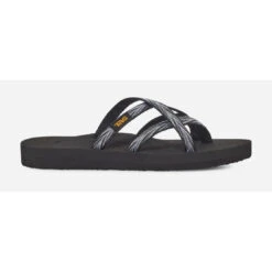 Teva Women's Olowahu Sandal -Favorite Wear medium 4d1a50e1 168f 4f4b 877a 6c82555fd78a