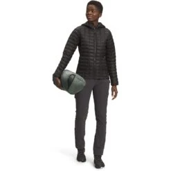 The North Face Stormbreak 3 Three-Person Camping Tent -Favorite Wear medium 4e5b1115 c36d 4fea ba51 11c712f3f1cb