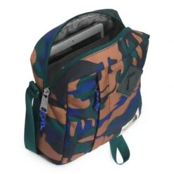 The North Face Berkeley Crossbody 31 The North Face Berkeley Crossbody -Favorite Wear medium 5d14dd7a 3b87 4150 b55c ca1f3564d845