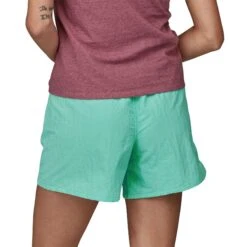 Patagonia Women's Baggies™ Shorts - 5" Inseam -Favorite Wear medium 5ed845c0 7299 4f4e b128 b41f2800e363