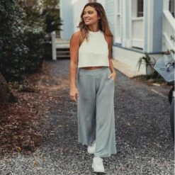 The Normal Brand Women's Helen Wide Leg Pant -Favorite Wear medium 5fb53318 5692 4354 8c6b b555760bffc0