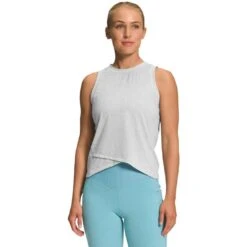 The North Face Women's Dawndream Cross-Front Muscle Tank 10 The North Face Women's Dawndream Cross-Front Muscle Tank -Favorite Wear medium 5fd66e2d cc0d 4f20 93fc 261c0460e1a9