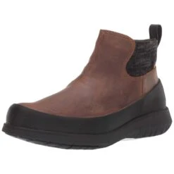 BOGS Women's Freedom Waterproof Insulated Winter Snow Boot -Favorite Wear medium 63dfb9e9 13ee 4643 abc0 a577fc4b89b1