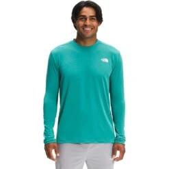 The North Face Men's Wander L/S Tee -Favorite Wear medium 6408eb24 78a0 4057 a5e3 7a0cc69bd2a5