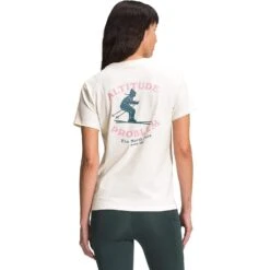 The North Face Women's Shortsleeve Altitude Problem Tee -Favorite Wear medium 6975adbf fdb4 4c80 8934 d13ff0344b71
