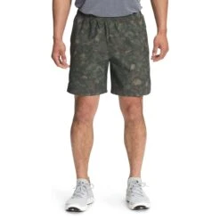 The North Face Men's Wander Short 40 The North Face Men's Wander Short -Favorite Wear medium 6b424eab 88d6 4bc4 b9b5 ed1d8aea7791