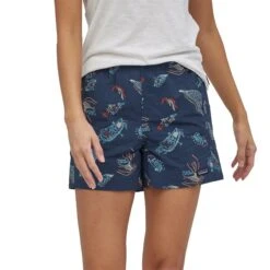 Patagonia Women's Baggies™ Shorts - 5" Inseam -Favorite Wear medium 6c8a12d2 484b 4825 a5ca 7f7b6c284689