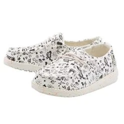 Hey Dude Kids Girl's Wendy Youth Doodle Loafer -Favorite Wear medium 79e3a548 275e 4d0d b86d 4bd88981b4a6