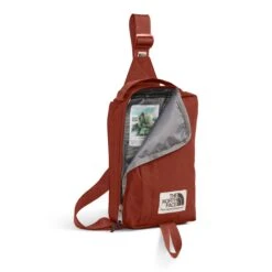 The North Face Berkeley Field Bag -Favorite Wear medium 7a5fd7be 497b 4fff 9cb6 f3dfa62fb06d