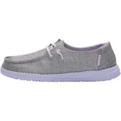 Hey Dude Kids Girl's Wendy Youth Loafer -Favorite Wear medium 84bfb8d0 39d4 47b7 aa9b 314cf0ea5d3b