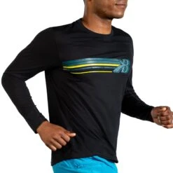 Brooks Men's Distance Graphic Long Sleeve 28 Brooks Men's Distance Graphic Long Sleeve -Favorite Wear medium 84ce5905 53bd 4ed4 85b4 6552729505b8