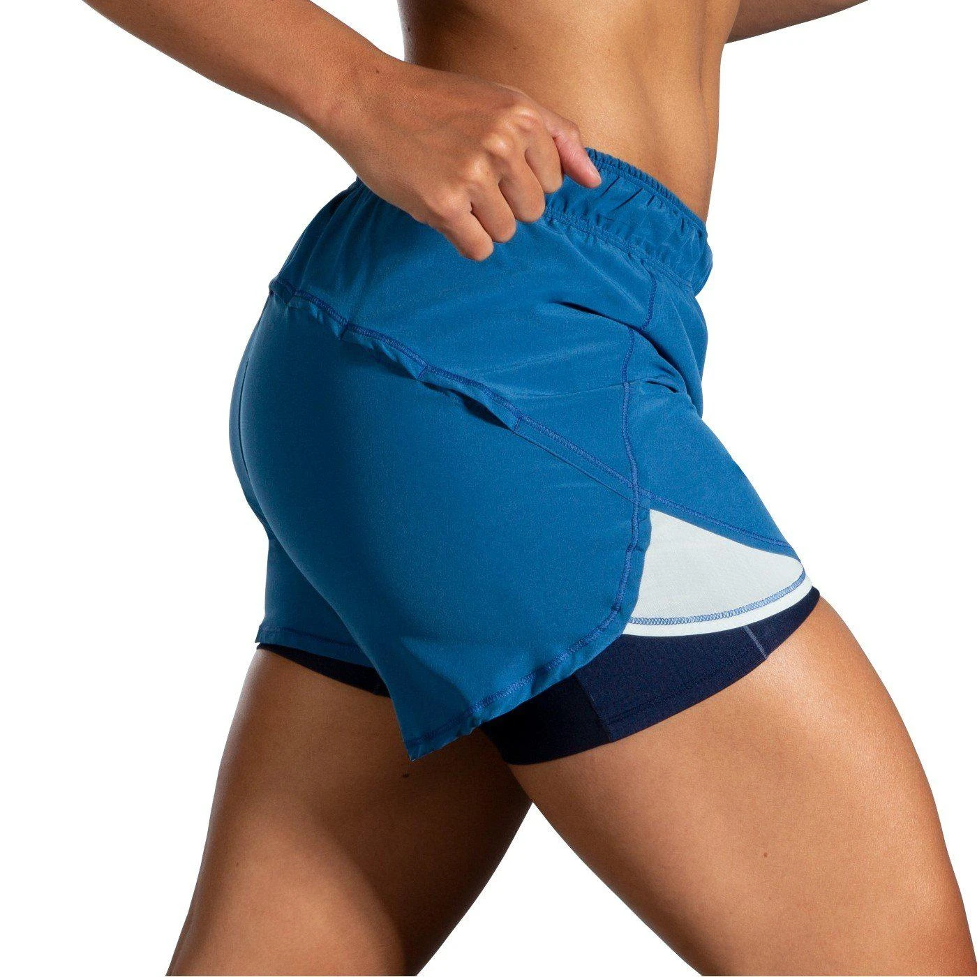 Brooks Women's Chaser 5" 2-in-1 Short 6 Brooks Women's Chaser 5" 2-in-1 Short - Image 4