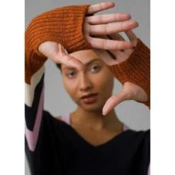 PrAna Women's Norfolk Sweater -Favorite Wear medium 9eadb0b9 44fc 45f4 95fd a2d18852ca2e