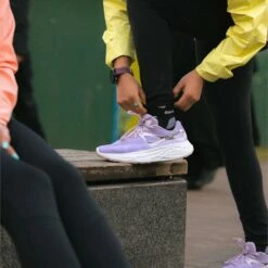 Salomon Women's Aero Glide Running Shoe -Favorite Wear medium a137ad80 b309 4dc7 97e4 b34c60ff5d3e