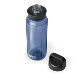 YETI Yonder™ 1L Water Bottle -Favorite Wear medium a5fff2a3 ba2a 4dcb 9bb1 e3b430587a2a