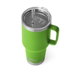 YETI Rambler® 35oz Straw Mug -Favorite Wear medium a6973993 548a 4ea7 9e98 0197cc7952e8