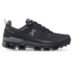 ON Running Men's Cloudwander Waterproof Running Shoe -Favorite Wear medium a82c3227 3b70 43be 8fc7 a648dd2c330e