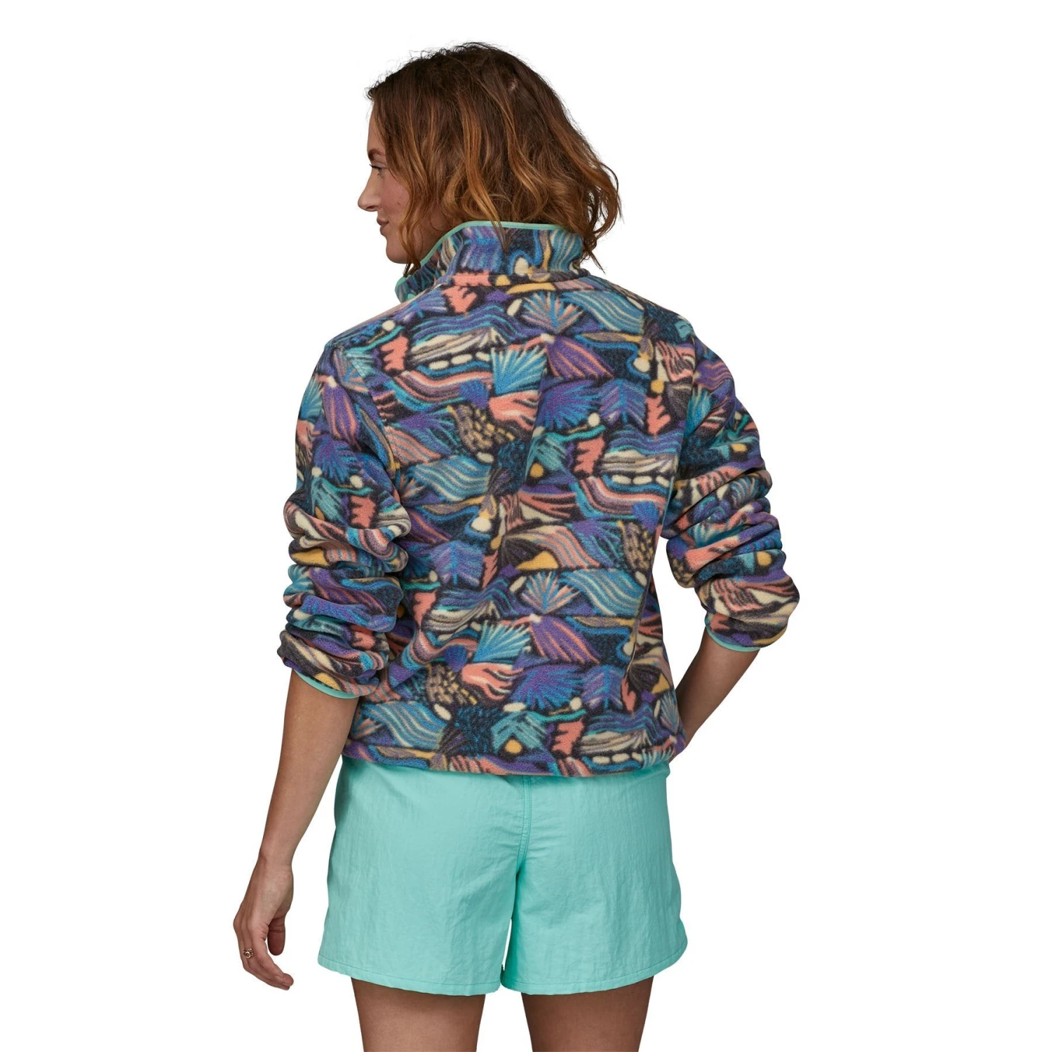 Patagonia Women's Lightweight Synchilla® Snap-T® Fleece Pullover 5 Patagonia Women's Lightweight Synchilla® Snap-T® Fleece Pullover - Image 3