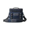 YETI Hopper Flip® 8 -Favorite Wear medium b4b6903c d0c6 4d59 b81a 4e44456504fc