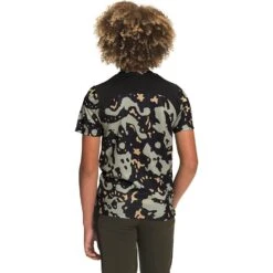 The North Face Boy's Kids' Printed S/S Never Stop Tee 22 The North Face Boy's Kids' Printed S/S Never Stop Tee -Favorite Wear medium b6a87b35 544c 4ad0 8ab5 90f24b4e8aa0