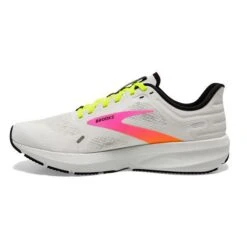 Brooks Women's Launch 9 Running Shoe 12 Brooks Women's Launch 9 Running Shoe -Favorite Wear medium b9ee0c01 ecc9 4706 af20 b6f800fc8ab3