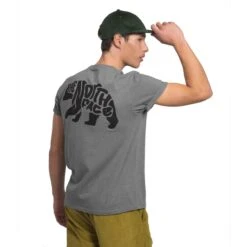 The North Face Men's S/S Bear Tee -Favorite Wear medium c05e0846 b307 409c b556 76946a5666e5