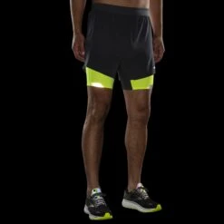 Brooks Men's Run Visible 5" 2-in-1 Short -Favorite Wear medium d2b9097b 98ea 4675 8b15 abb681e849d7