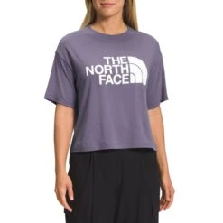 The North Face Women's S/S Half Dome Crop Tee 12 The North Face Women's S/S Half Dome Crop Tee -Favorite Wear medium dc1e0e35 2f18 4a22 bbbc 0dcf14e4aa40