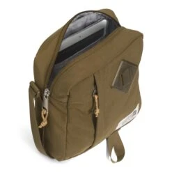 The North Face Berkeley Crossbody 28 The North Face Berkeley Crossbody -Favorite Wear medium e674f793 8c17 4fa8 a6db 62b58dc0f9cb