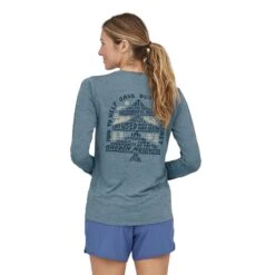 Patagonia Women's Long-Sleeved Capilene® Cool Daily Graphic Shirt -Favorite Wear medium ea319705 0e72 4616 aed5 96c081a8d125
