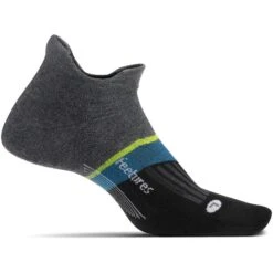 Feetures Unisex Elite Max Cushion No Show Tab Athletic Running Socks -Favorite Wear medium fd82cf82 7555 4103 ba6b 114b8c44b009
