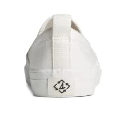 Sperry Women's SeaCycled Crest Twin Gore Canvas Sneaker -Favorite Wear medium fd90be47 0970 4145 b950 f2eb092c82cb